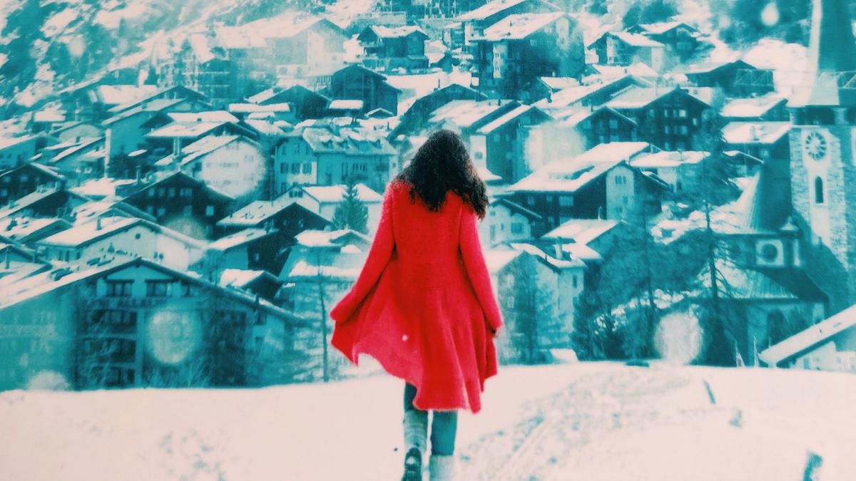 Cover detail of Christmas in the Snow by Karen Swan