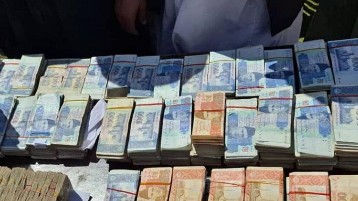 Helmand Police Recover 12.75 Million Pakistani Rupees Stolen from Money Exchanger, Arrest Six Suspects