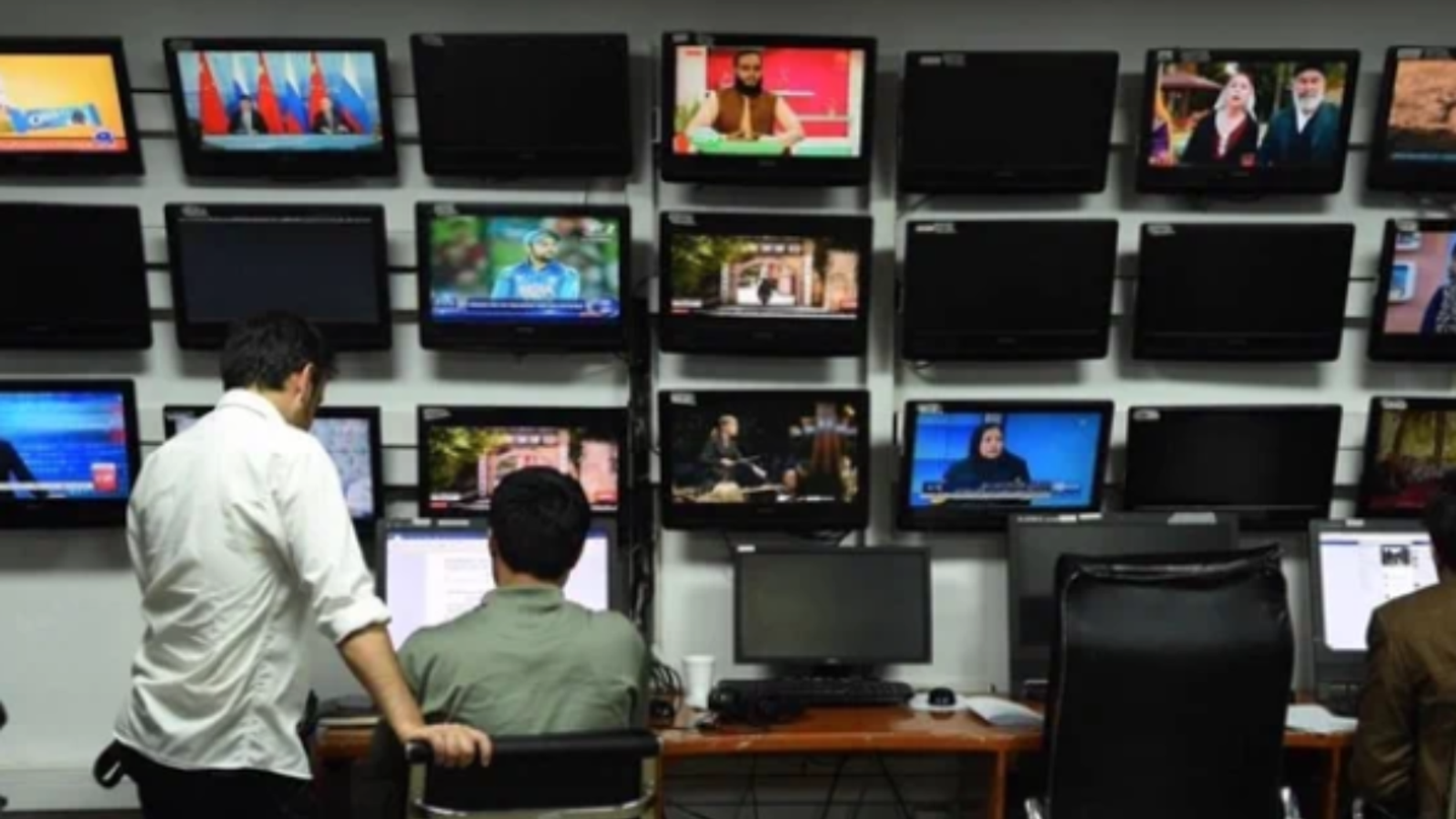 Islamic Emirate Marks World Press Freedom Day with Commitment to Media Support and Licensing