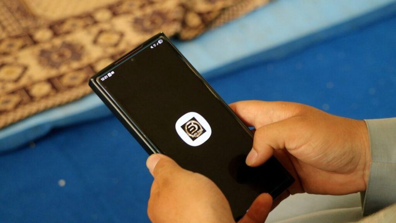 Kabul residents lose savings after unlicensed Gold BS platform ceases operations