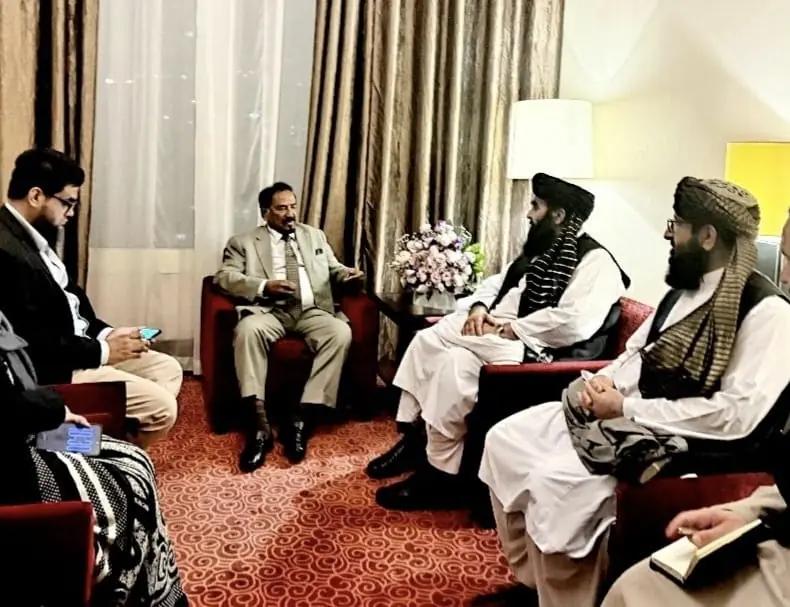 Afghanistan's Foreign Minister Meets Bangladesh Parliament Speaker in Tehran
