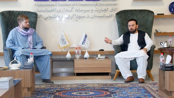 Discussions Held on Development of Air Transport Between Afghanistan and Russia