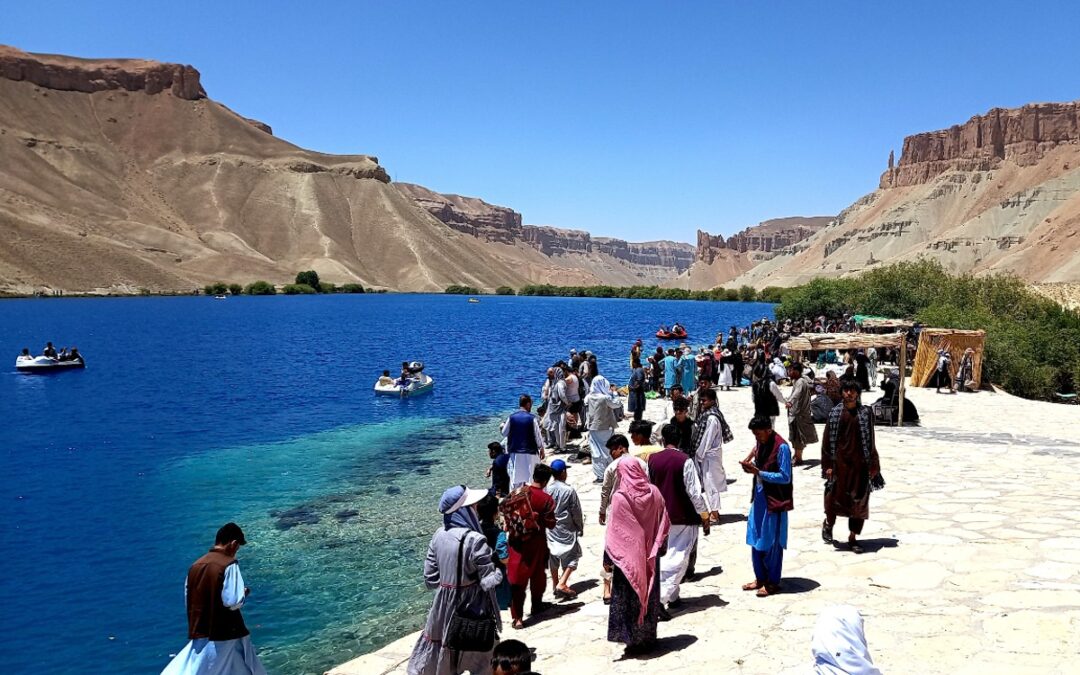 Taliban Close Health Institute and Ban SIM Card Sales to Women in Bamyan