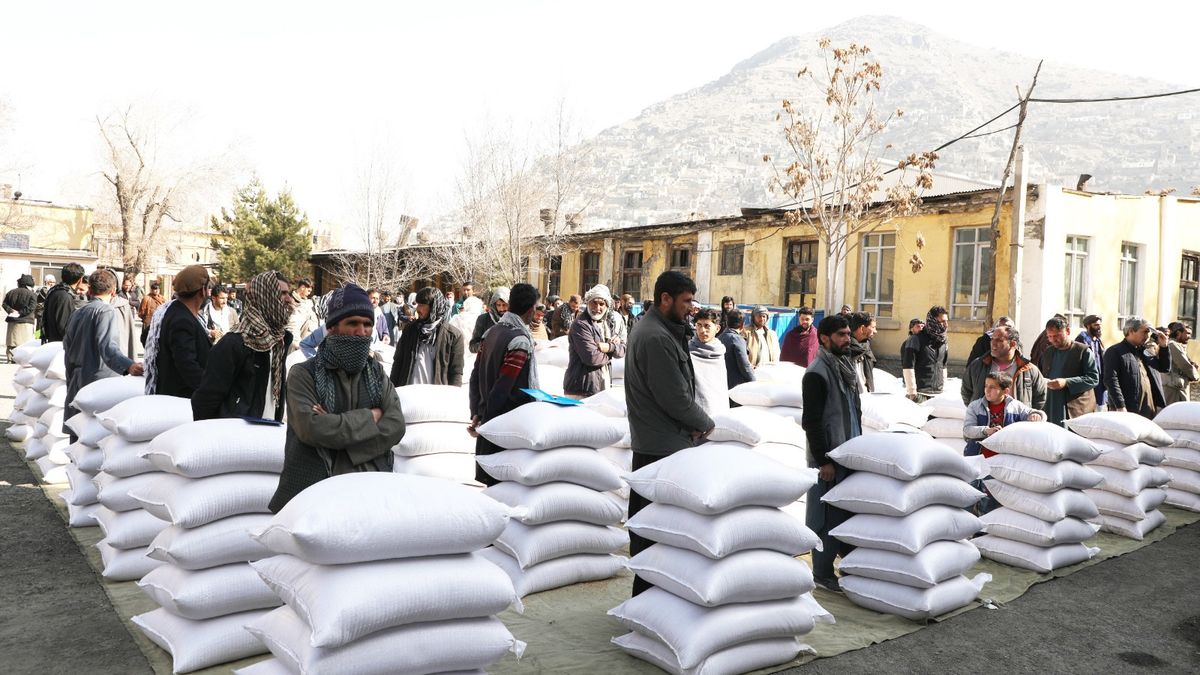 Save the Children: 25,000 Children Still Living in Tents Six Months After Kunar Earthquake
