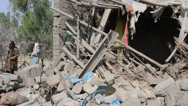 Pakistani Shelling Kills Civilians in Afghan Border Provinces, Officials Say