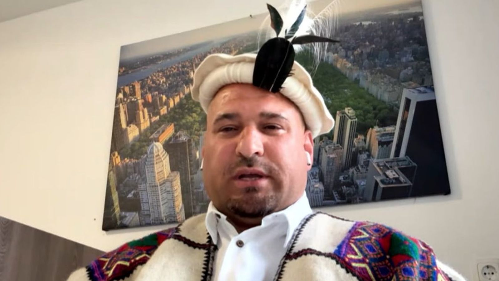 Head of Nooristan Elites Institution Criticizes Taliban Over Blocked Roads, Insufficient Aid