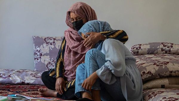 Taliban Officials' Mandatory Mahram Policy for Male Doctors Raises Concerns Over Women's Education and Healthcare