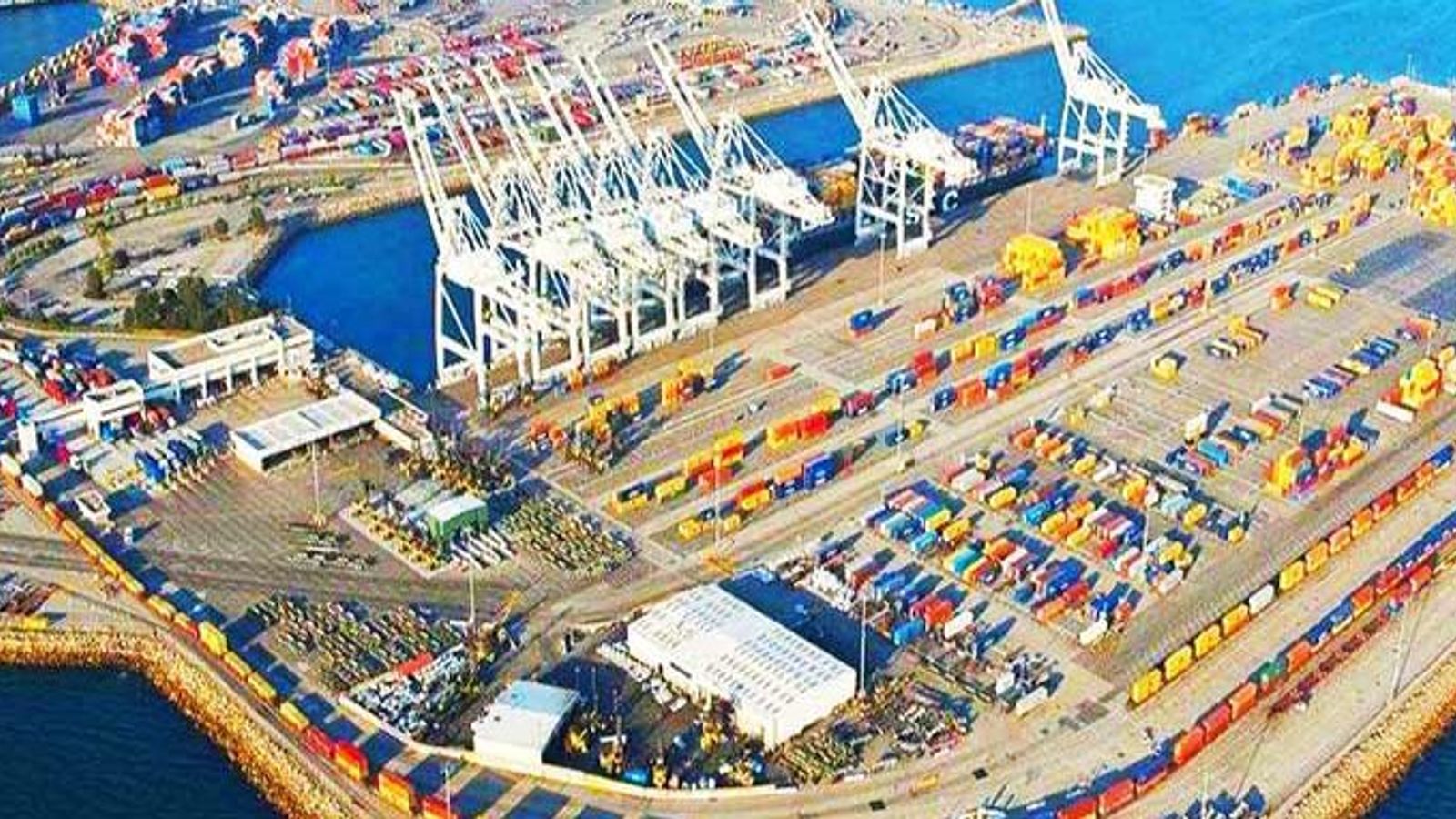 Pakistan Reroutes Central Asia Exports via Gwadar and Iran After Torkham, Chaman Closure