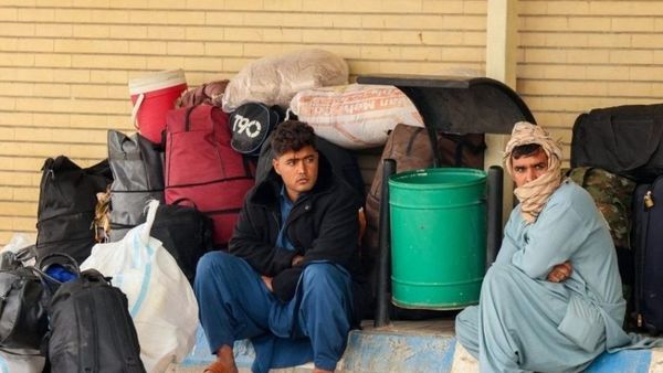Afghan Migrant Family in Iraq Reports Hardships and Lack of Assistance