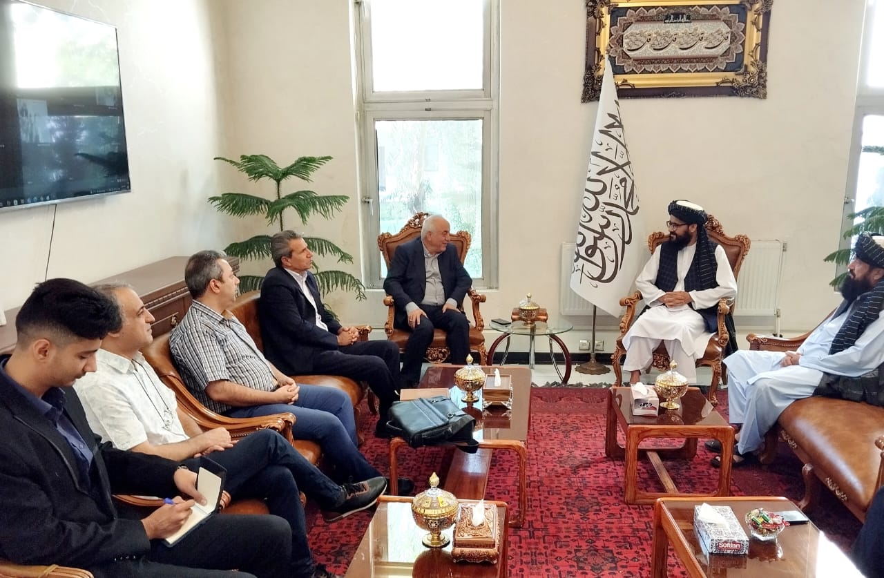 Afghan Consul General Meets Joint Chamber Head in Mashhad