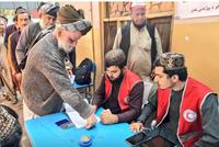 Islamic Emirate Distributes Cash Aid to 1,100 Displaced Families in Kandahar