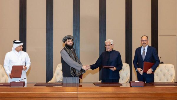 Informed Sources: Taliban and Pakistan Delegations to Begin Talks in China Today