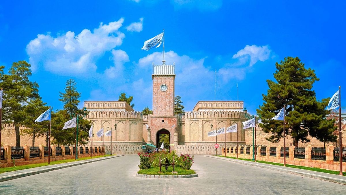 Islamic Emirate Prime Minister's Office Head Meets Council of Hindus and Sikhs Leader