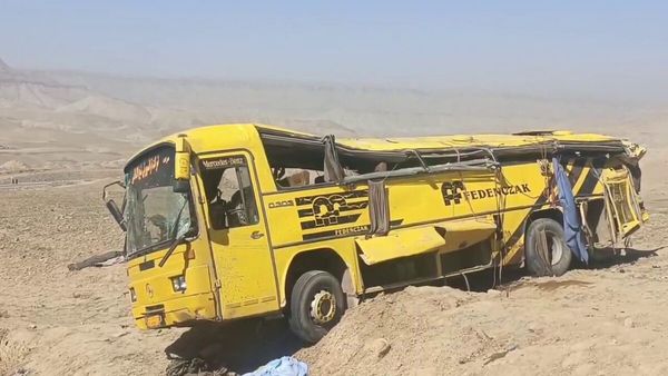 Nine killed, 35 injured in bus crash on Badghis-Herat highway