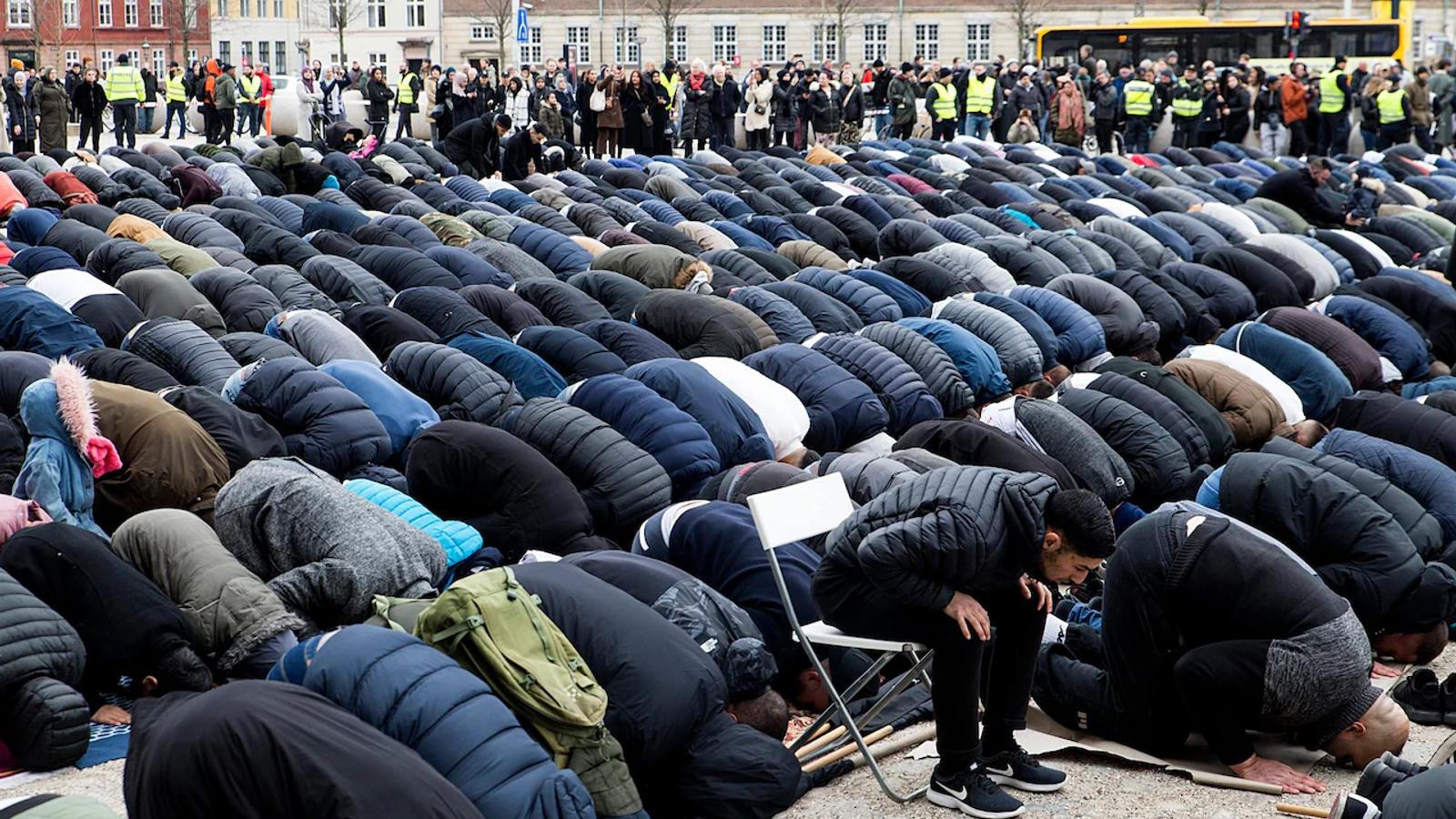 Denmark Reviews Legal Options for Nationwide Ban on Islamic Call to Prayer