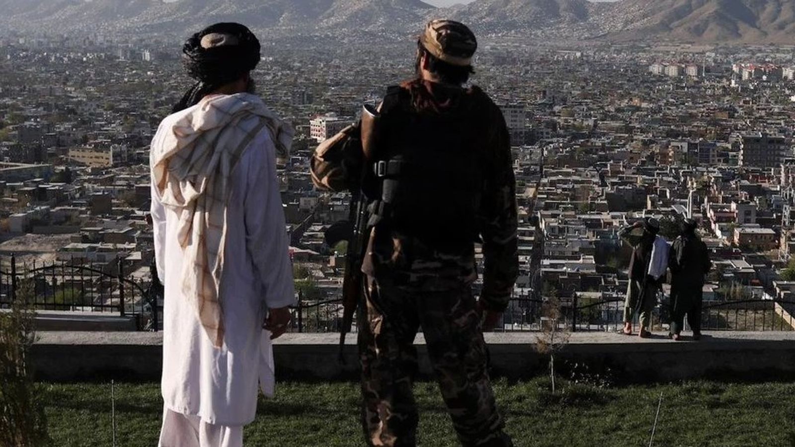 Kabul Resident Reports Taliban Soldiers Collecting Money from Homes for Mosque Mullahs Every Week