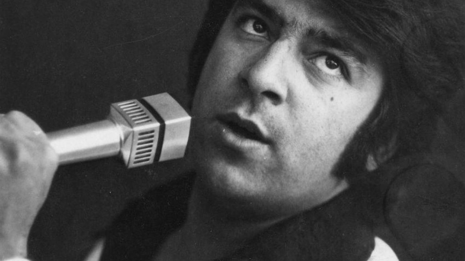 Afghans Observe Anniversary of Ahmad Zahir's Birth and Death