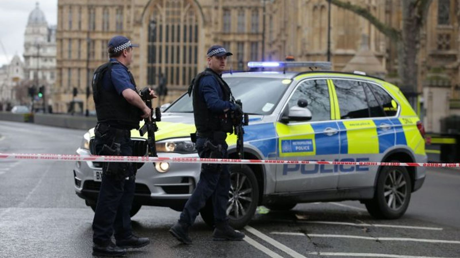 Afghan Asylum Seeker Pleads Guilty to Assault Charges in West London Stabbing Case