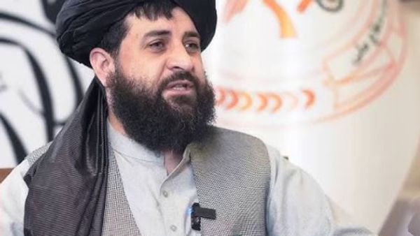 Islamic Emirate Defense Minister Says Ready to Defend Afghanistan Amid Tensions with Pakistan