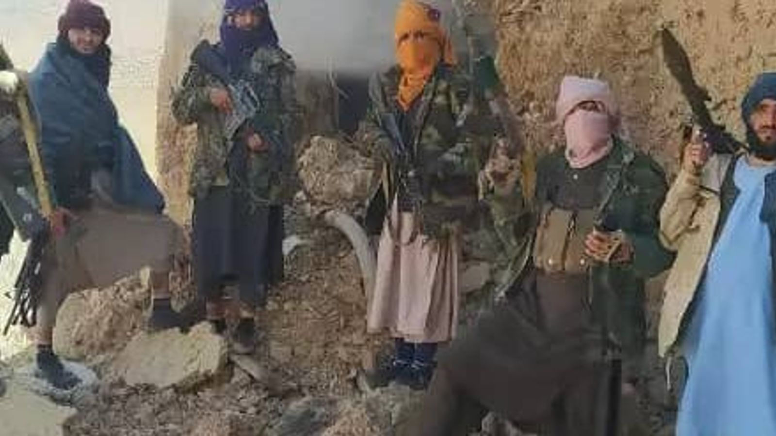 Taliban Arrest Around 30 People in Ghor on Weapons and Opposition Charges