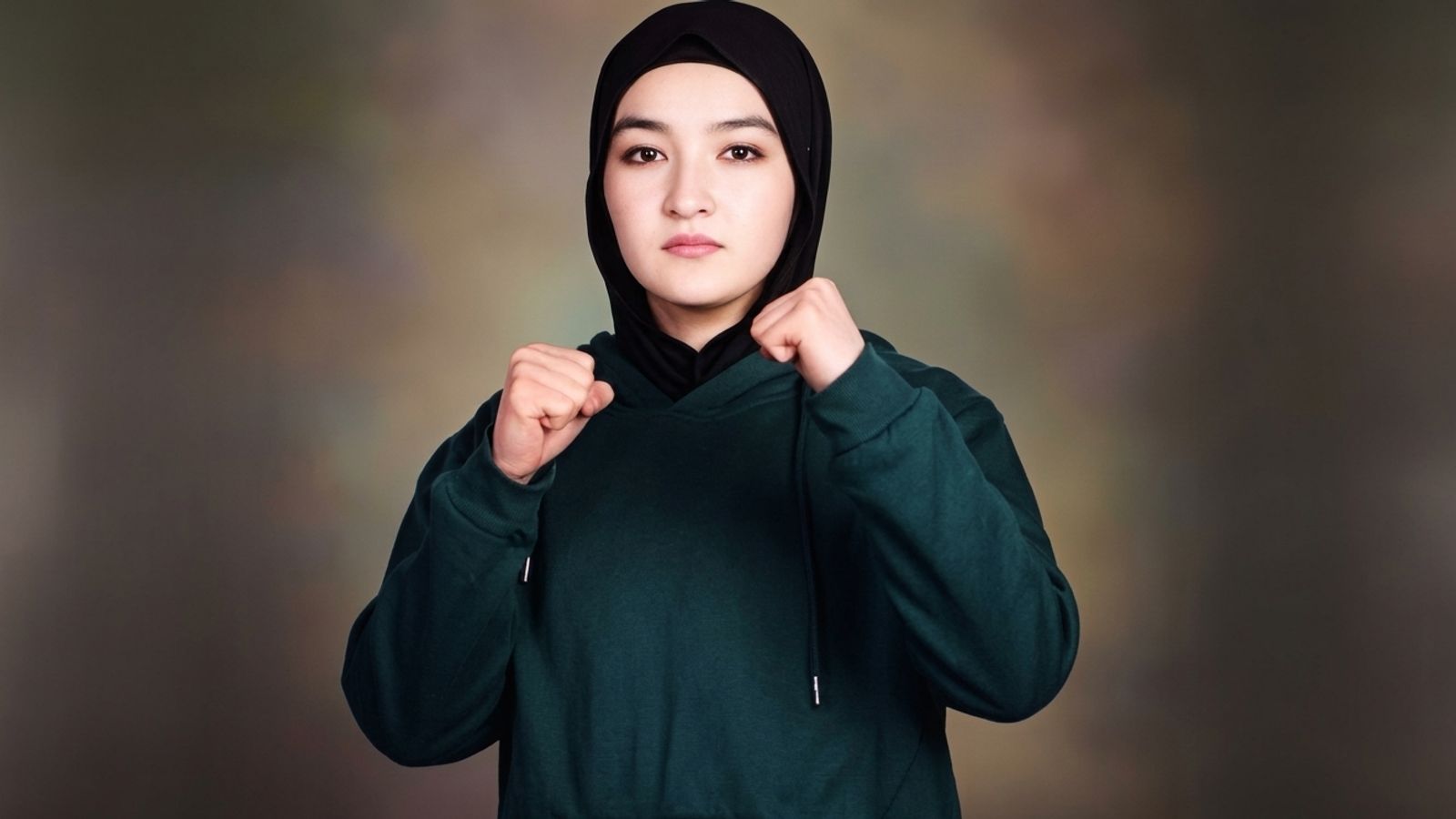 Afghan Boxer Fereshteh Khani Wins Gold at Pakistan National Championships