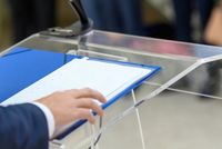 Commentary Critiques Lack of Political Actors in Afghan Society