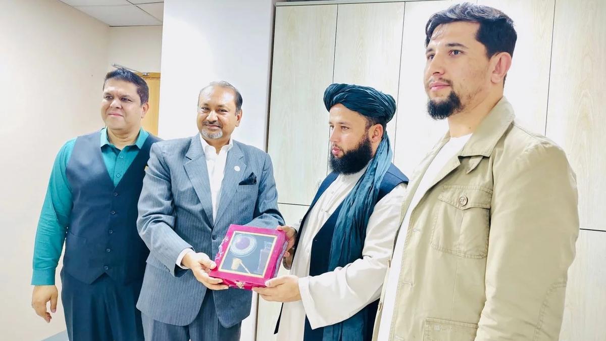 Afghan Health Delegation Visits Bangladesh Hospital to Discuss Medical Cooperation