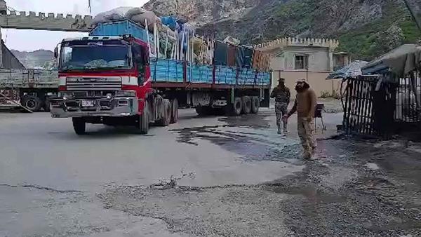 309 Refugee Families Return to Afghanistan via Multiple Border Crossings