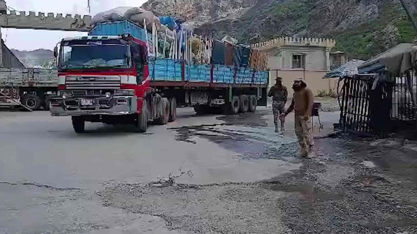 309 Refugee Families Return to Afghanistan via Multiple Border Crossings