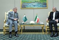 Pakistan PM Proposes Ceasefire Between US and Iran Ahead of Trump Deadline