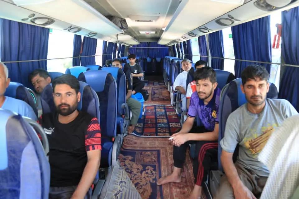 165 Afghan Prisoners Transferred from Iran to Afghanistan