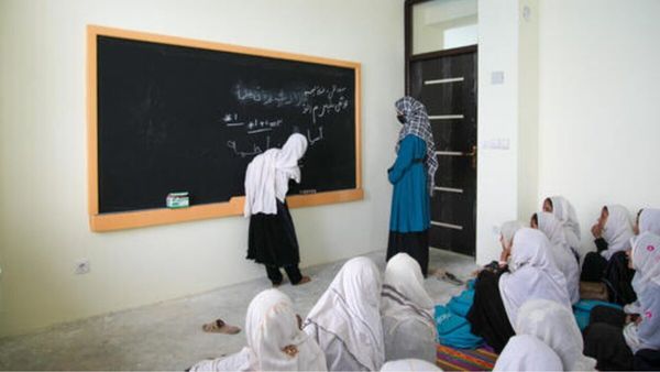 Mandatory Transfers and Salary Delays Force Some Female Teachers in Kabul to Quit