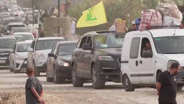 Thousands of Displaced Return to Destroyed Homes in South Beirut After Lebanon-Israel Ceasefire