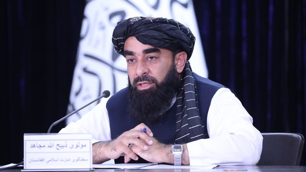 Taliban spokesperson says fuel, food, and construction imports from Iran continue