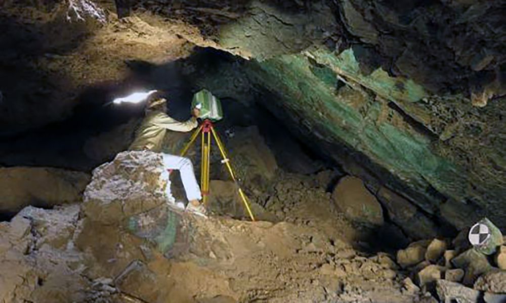 Iranian Investors Express Interest in Afghanistan's Mining and Petroleum Sectors
