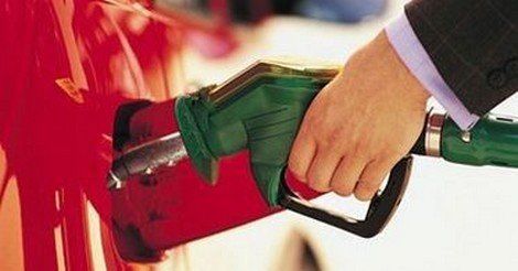 Petrol prices rise nearly 14 percent in Kabul