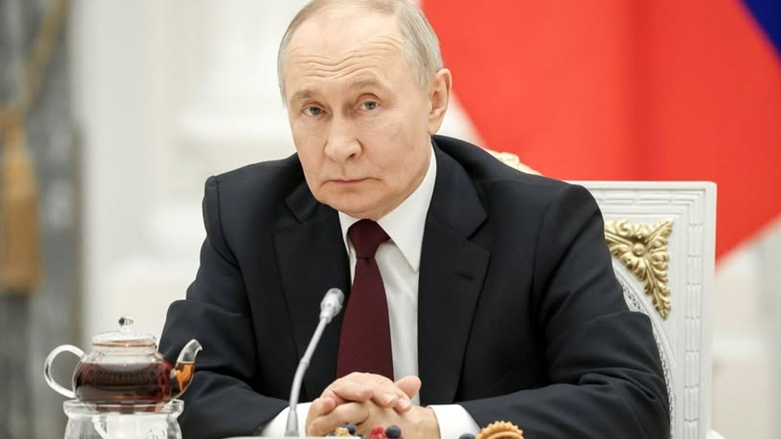 Putin Offers to Store Iran's Enriched Uranium in Russia