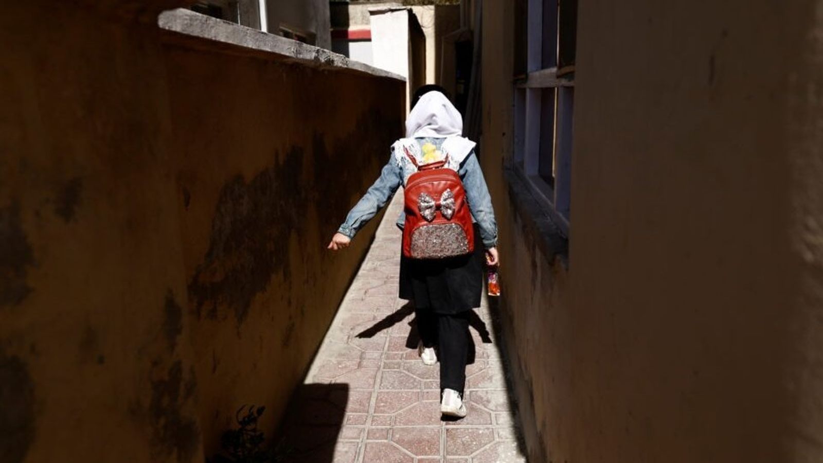 Gandumin Magazine Collects Personal Memories of Girls' Education in Afghanistan