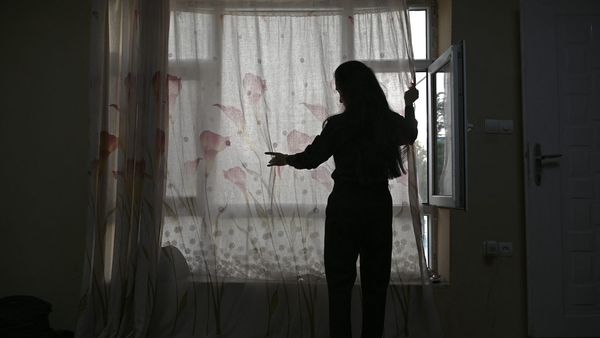 Personal Account Describes Closure of Girls' Learning Center in Afghanistan