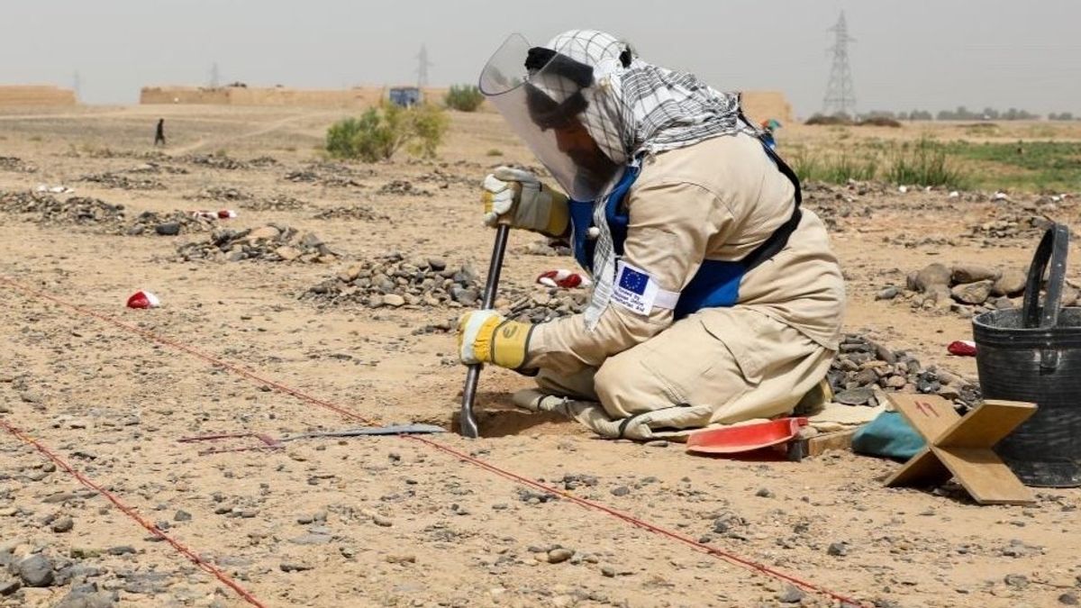 European Commission to continue funding demining in Afghanistan
