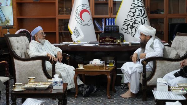Delawar Meets Mojaddedi to Discuss Returning Personalities and National Unity