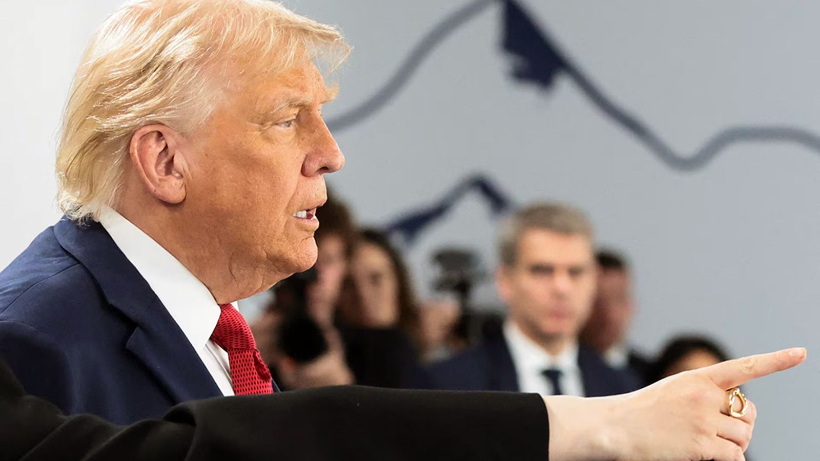 Trump Says US May Reclaim Military Equipment Left in Afghanistan