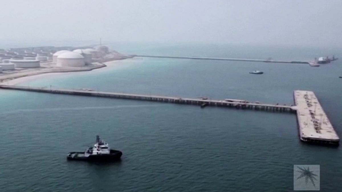 Explosions Reported in Tehran Amid Israeli-US Strikes; Strait of Hormuz Shipping Disrupted