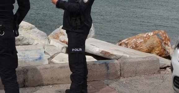 Turkish Authorities Detain Undocumented Afghan Refugees in Recent Coastal Operations
