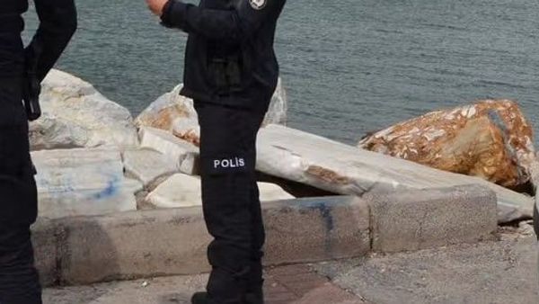 Turkish Authorities Detain Undocumented Afghan Refugees in Recent Coastal Operations