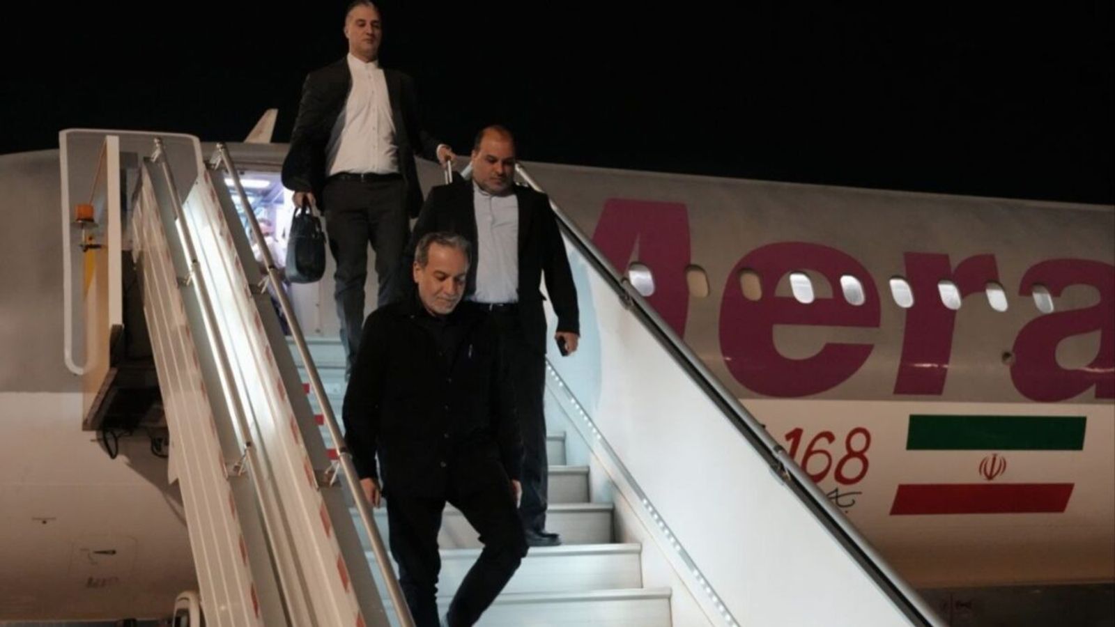 US and Iran Near Interim Agreement to Halt Hostilities