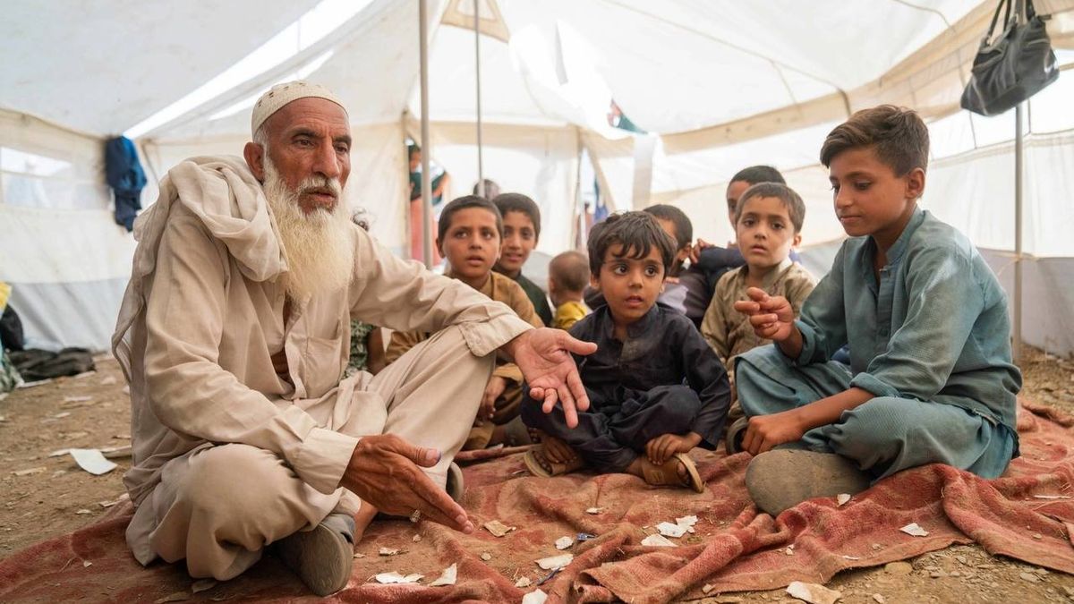 UNHCR: Daily Return of Afghan Refugees from Pakistan Poses Serious Challenges