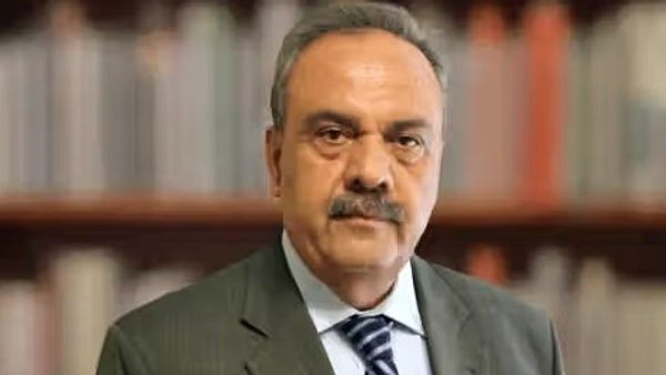 Former Pakistani Diplomat Says Taliban Performance Will Determine Regional Stability