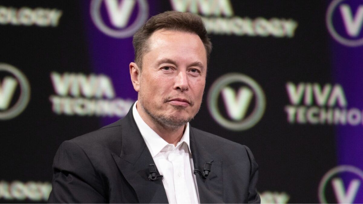 Iran Declares Elon Musk's Starlink Satellite Internet a 'Legitimate Target'