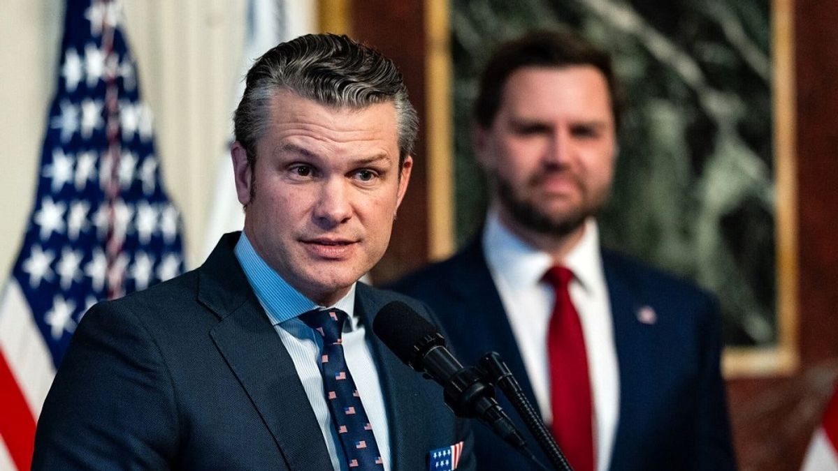 US Defense Secretary Hegseth Criticizes 'Stupid Methods' in Afghanistan War; Islamic Emirate FM Blasts Pakistan